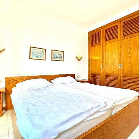 Nudist With Two Bedrooms And Sea View In Lanzarote Apartmán *