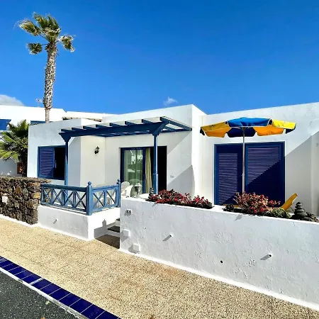 Nudist With Two Bedrooms And Sea View In Lanzarote شقة *
